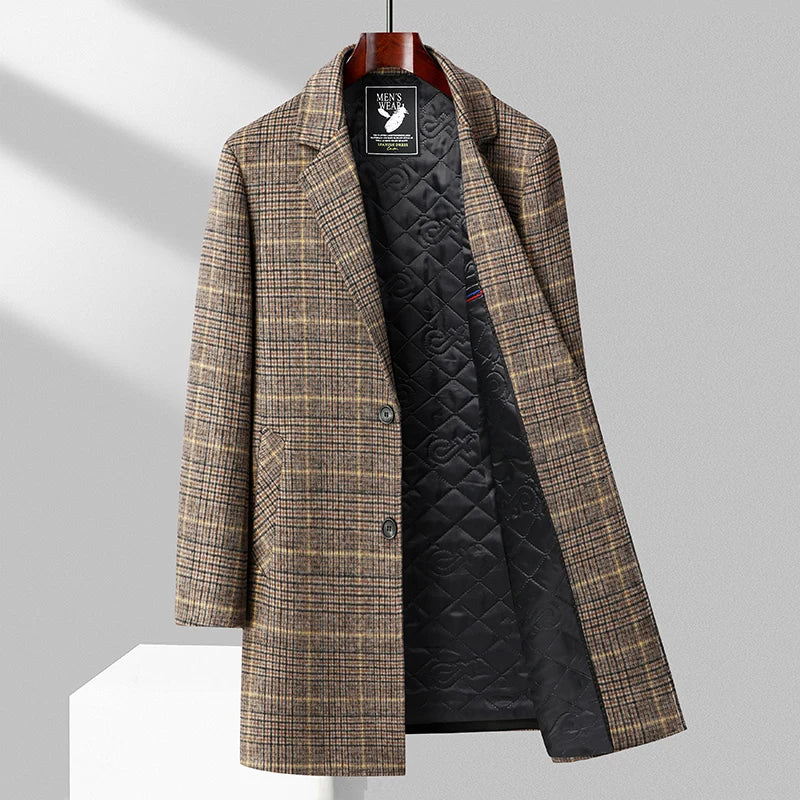 Men's Wool Overcoat with Check Pattern and Quilted Lining – Timeless and Warm