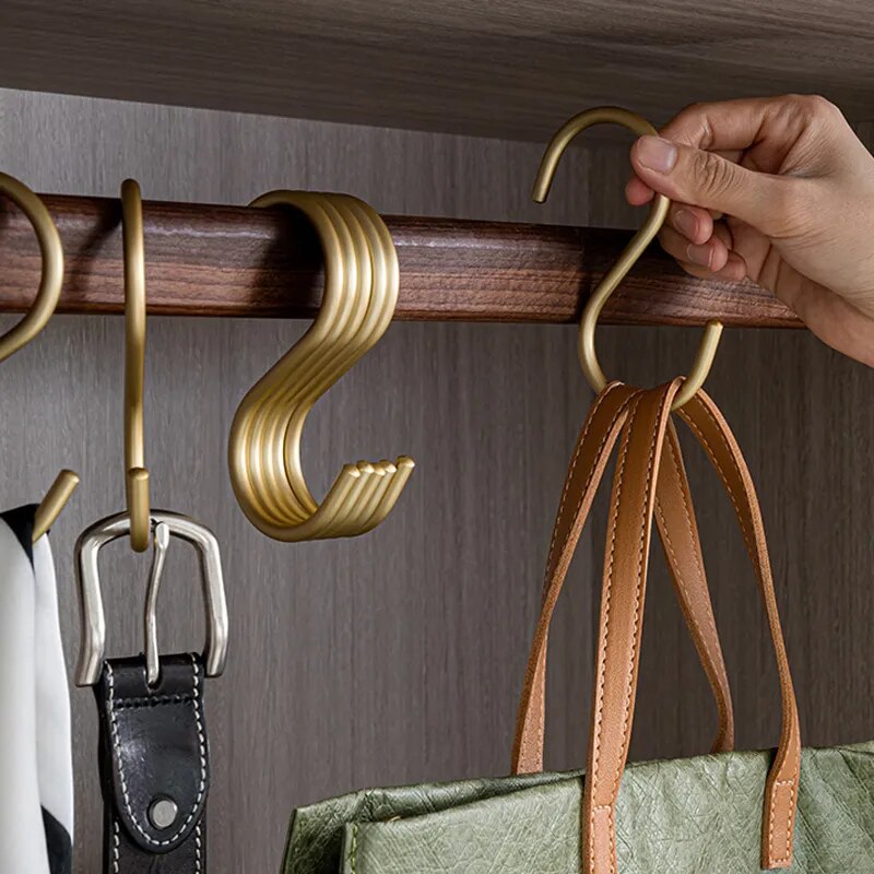 Elegant Coat Hooks for Wardrobe and Coat Rack for Stylish Hanging