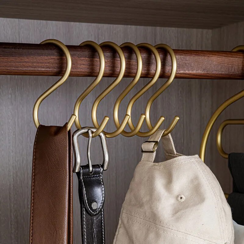 Elegant Coat Hooks for Wardrobe and Coat Rack for Stylish Hanging