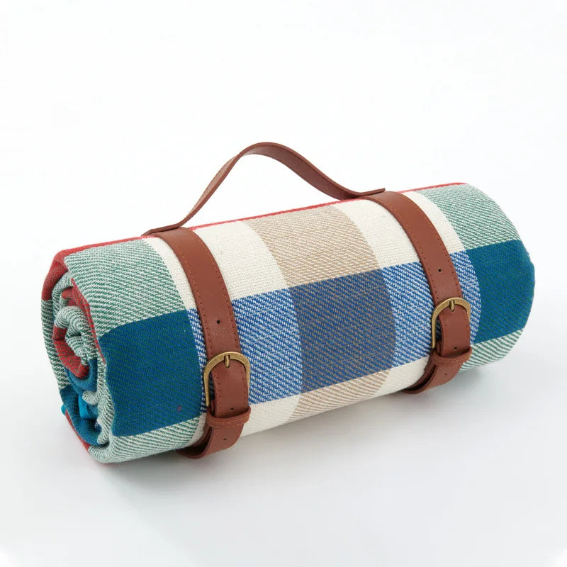 Waterproof Picnic Blanket with Checked Pattern and Comfortable Foam Filling