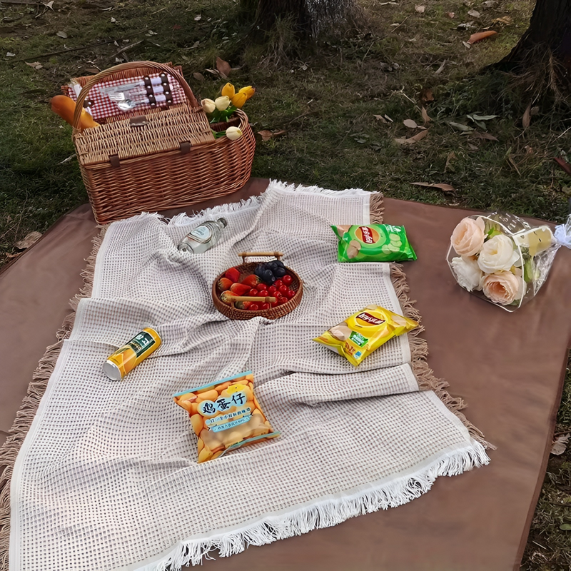 Foldable Moisture-Resistant Picnic Blanket for Outdoor Use