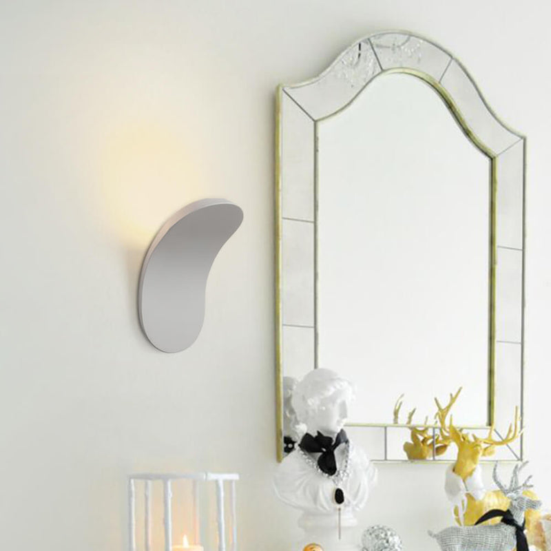 Modern Curved LED Wall Sconce with Soft Ambient Light