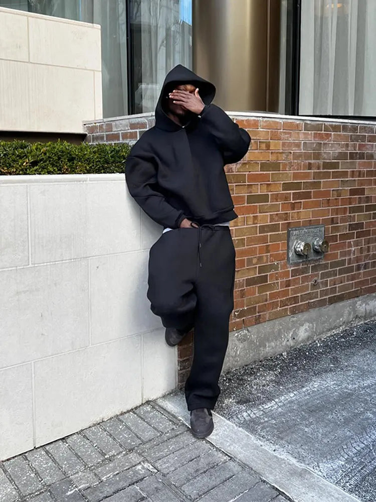 Hoodie and Trouser Set for Men with Relaxed Fit and Wide Legs
