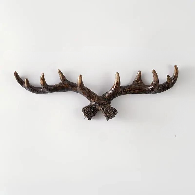 Decorative Wall Hook with Antler Shape and Natural Look for Entrance and Interior