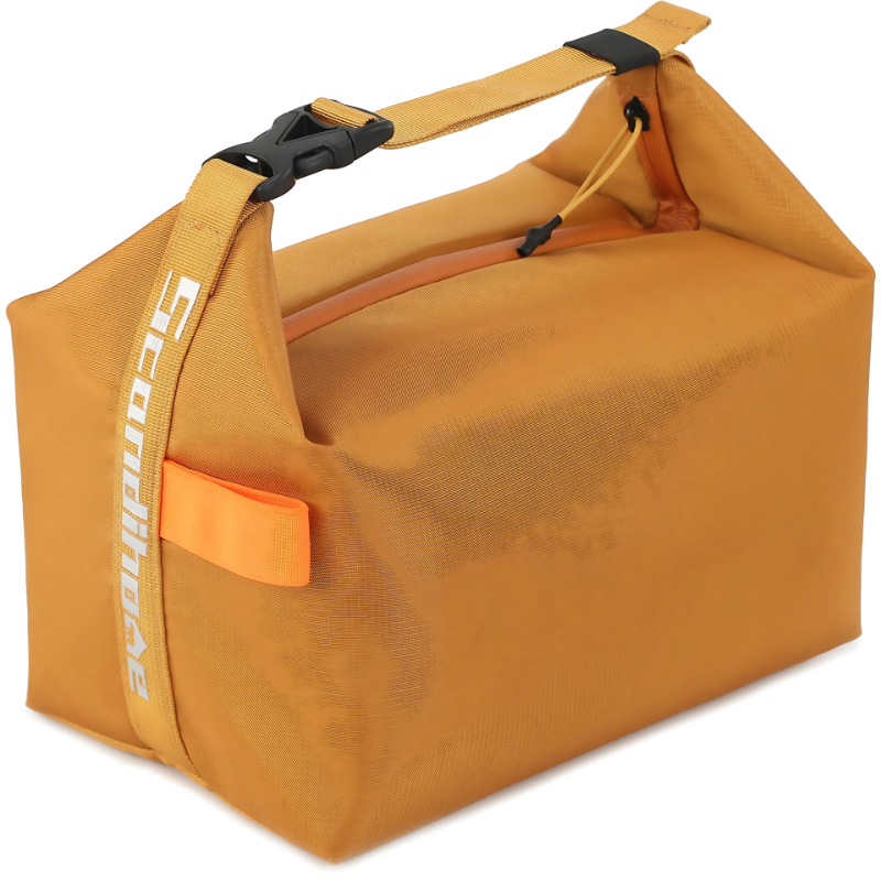 Foldable Insulated Lunch Bag with Zip Closure for Everyday Use