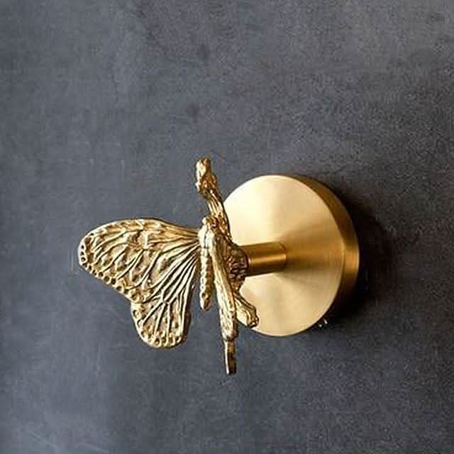 Decorative Brass Bird Wall Hook with Sculptural Design