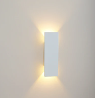 Sleek Outdoor Wall Lamp with Vertical Design and Warm LED Light