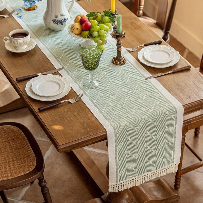 Woven Table Runner with Zigzag Pattern and Fringes for Stylish Tables