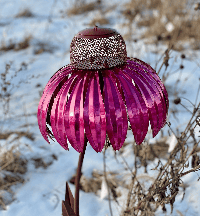 Decorative Bird Feeder House for Garden – Metal Flower Design and Durable
