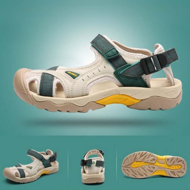 Unisex Outdoor Sandals with Cushioned Sole and Adjustable Straps
