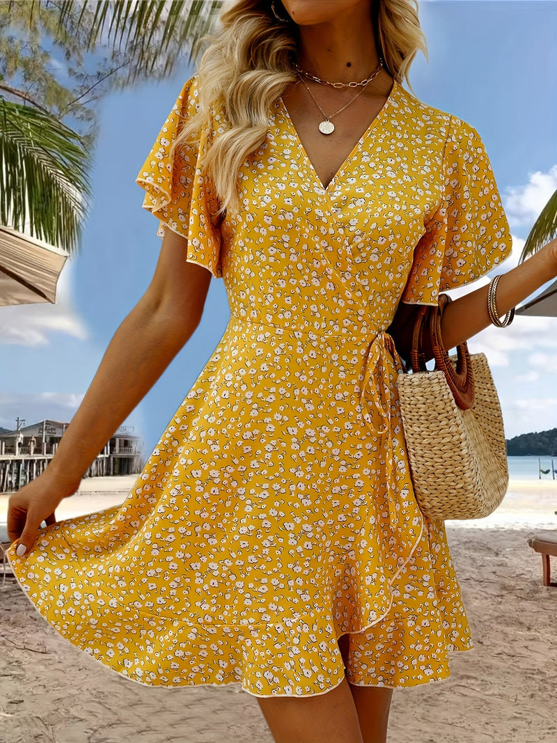 Lightweight Ladies' Summer Dress with Floral Print and Elegant Wrap Design