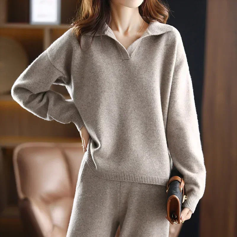 Cashmere Two-Piece Ladies Set – Soft Comfort and Timeless Elegance