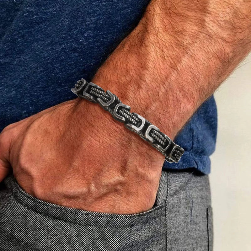 Men's Stainless Steel Bracelet – Woven Links and Scratch-Resistant Finish