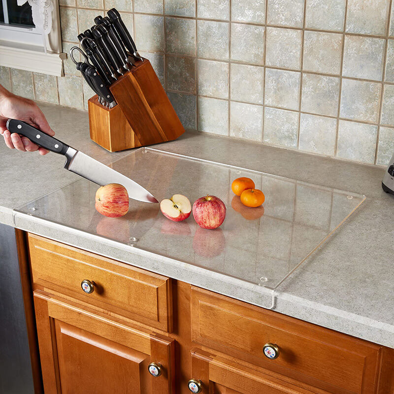 Hygienic Non-Slip Cutting Board with Integrated Juice Grooves
