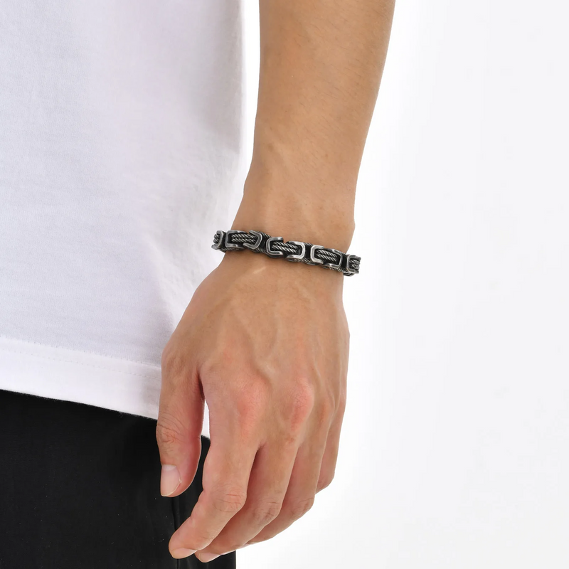 Men's Stainless Steel Bracelet – Woven Links and Scratch-Resistant Finish