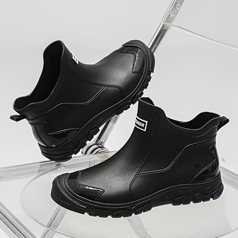 Unisex water-resistant slip-on shoes – Comfortable and slip-resistant