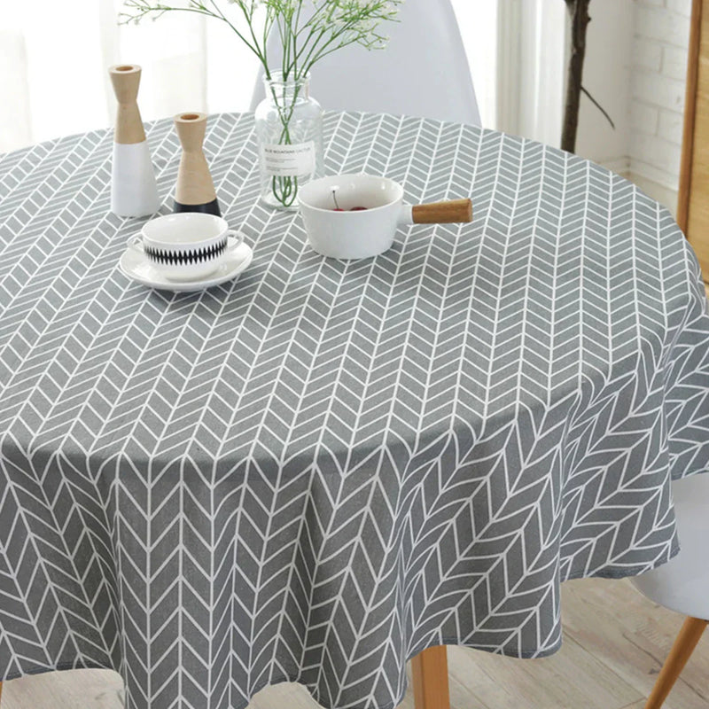 Round Tablecloth with Herringbone Pattern for Stylish Table Decoration