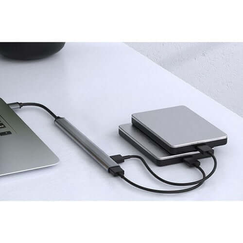 Seven-Port Aluminium USB Hub for Laptop and Desktop Connectivity