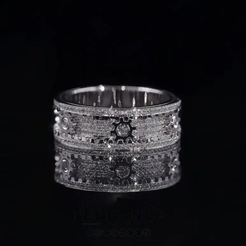 Decorative Zirconium Band Ring with Textured Layered Design