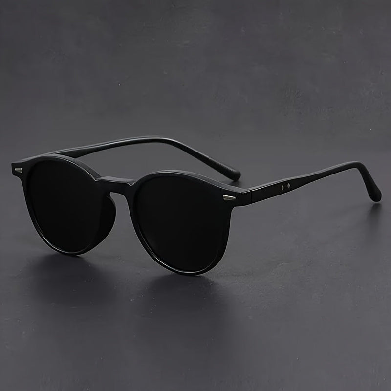 Men's Round Full-Frame Sunglasses with Retro Design