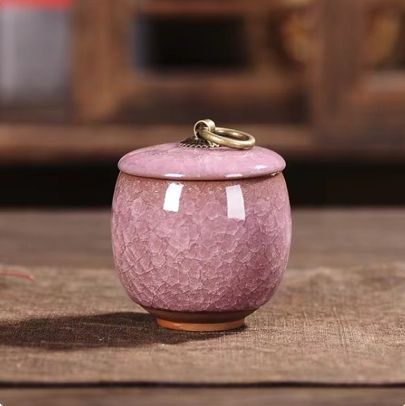 Ceramic Pet Urn with Craquelé Glaze for Ashes Memorial at Home