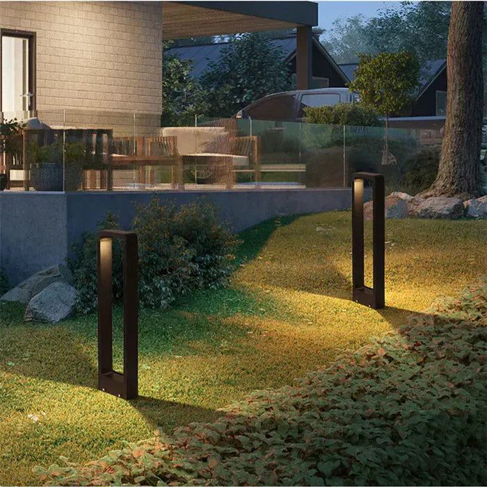 Minimalist LED Garden Path Lighting for Modern Gardens and Paths