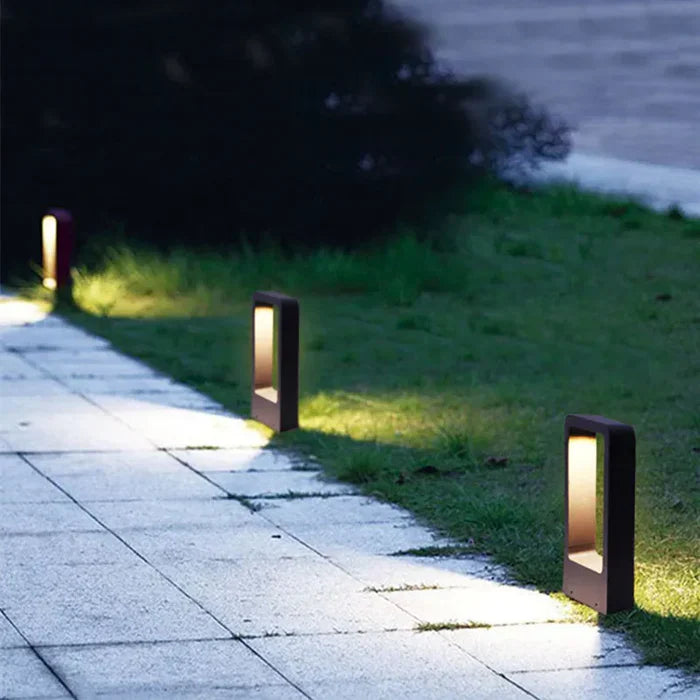 Minimalist LED Garden Path Lighting for Modern Gardens and Paths