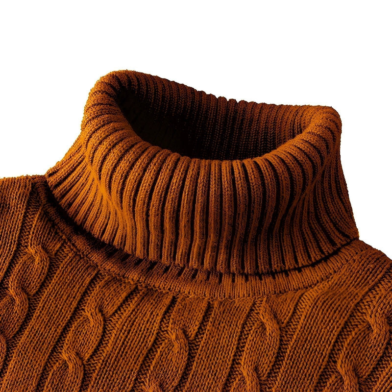 Cable Knit Roll Neck Jumper for Men – Warm Comfort and Timeless Elegance