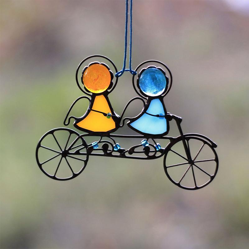 Glass Sun Catcher with Decorative Design for Atmospheric Light Reflections Indoors