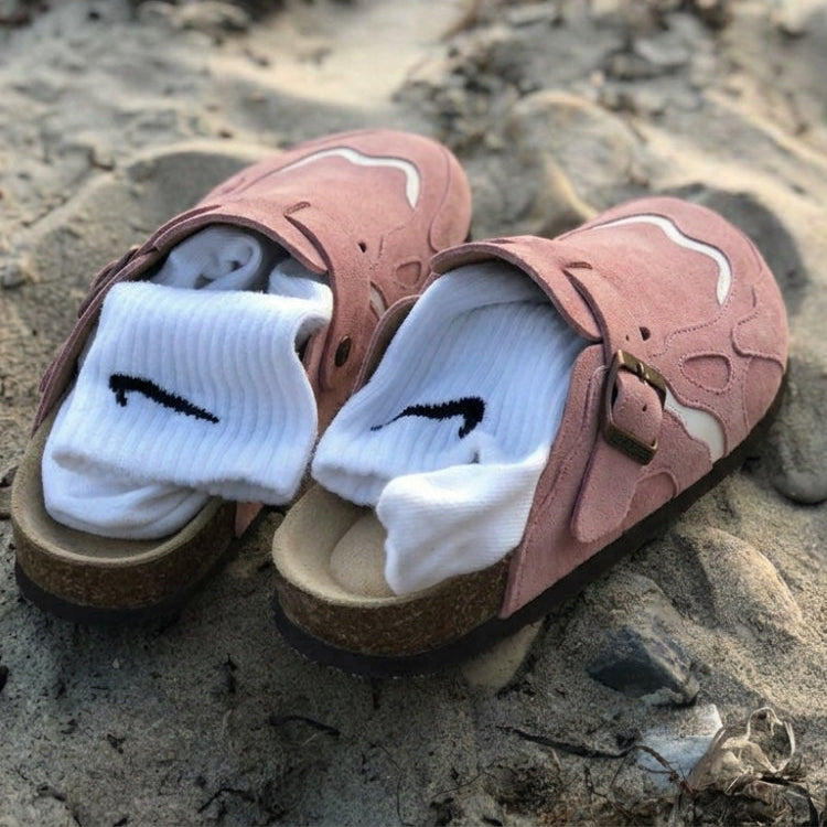 Unisex Comfort Clogs with Adjustable Heel Strap and Cushioned Footbed