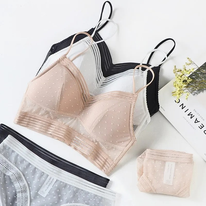 Backless Women's Bra with Comfortable Support and Invisible Finish