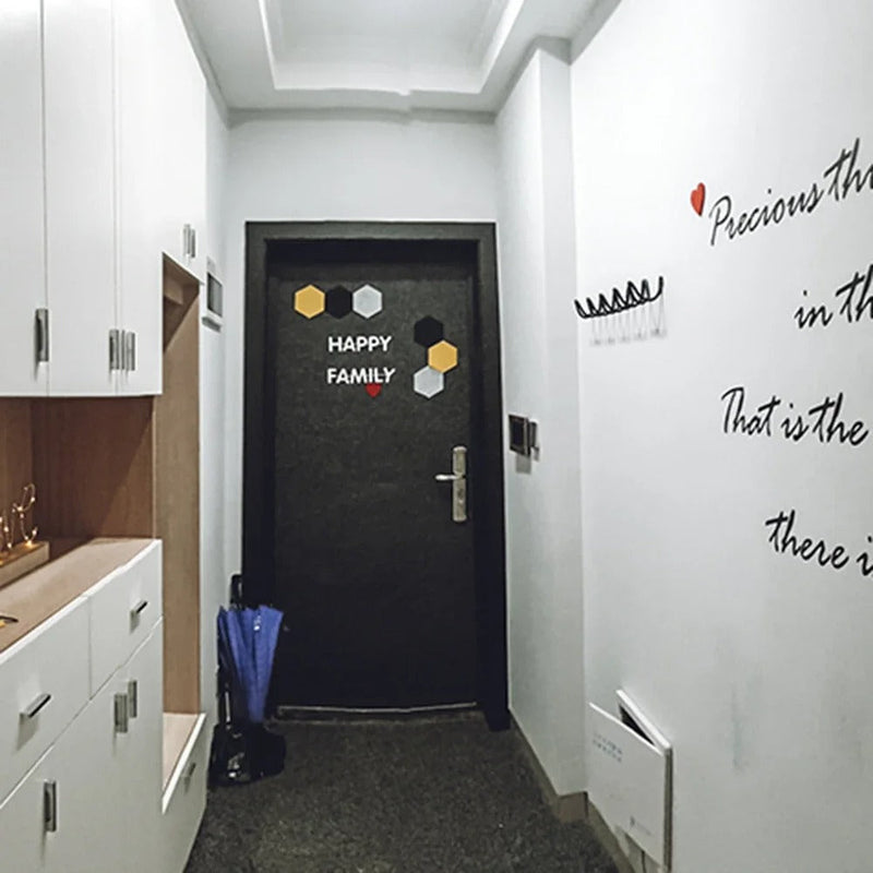 Modern Wavy Wall Coat Rack – Stylish Wall Coat Rack with Multiple Hooks