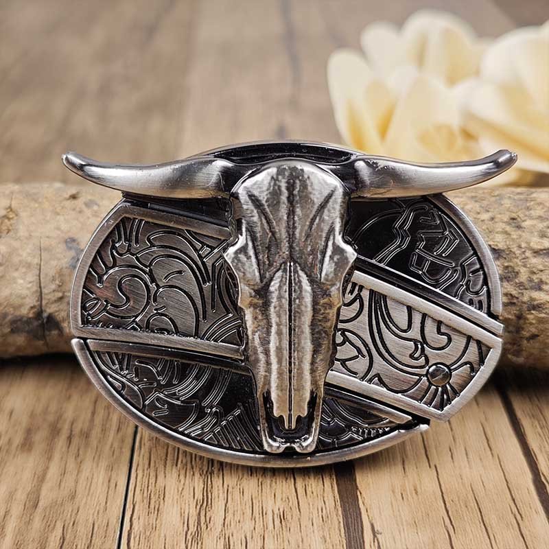 Western Oval Belt Buckle with Decorative Motif