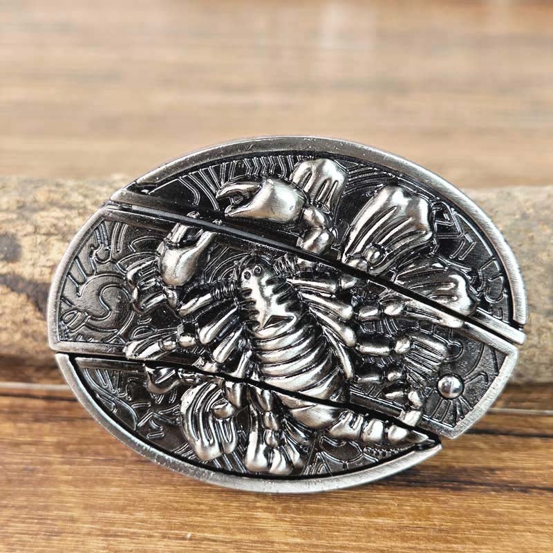Western Oval Belt Buckle with Decorative Motif