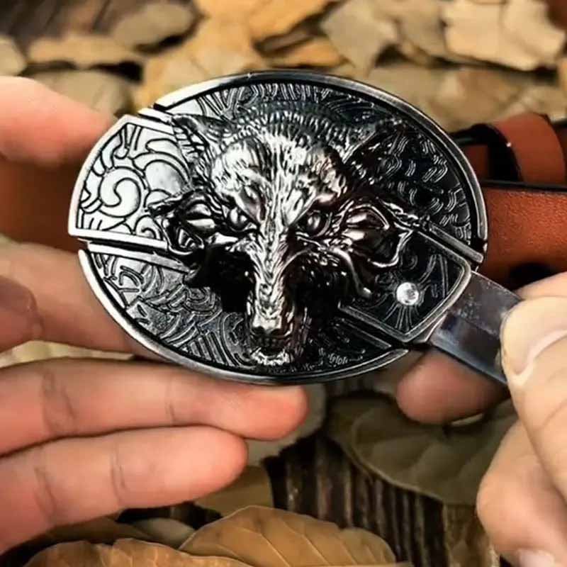 Western Oval Belt Buckle with Decorative Motif
