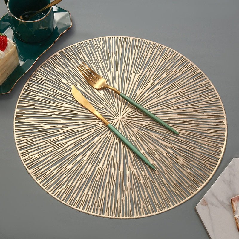 Decorative Round Placemat with Heat-Resistant Non-Slip Design