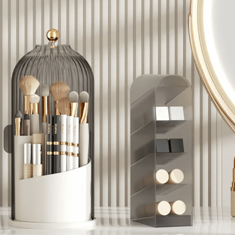 360° Rotating Makeup Organiser with Clear Cover