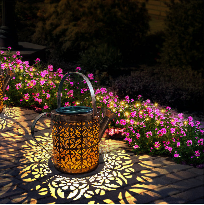 Watering Can Garden Lamp with Spray Lighting – Magical Solar Outdoor Lighting