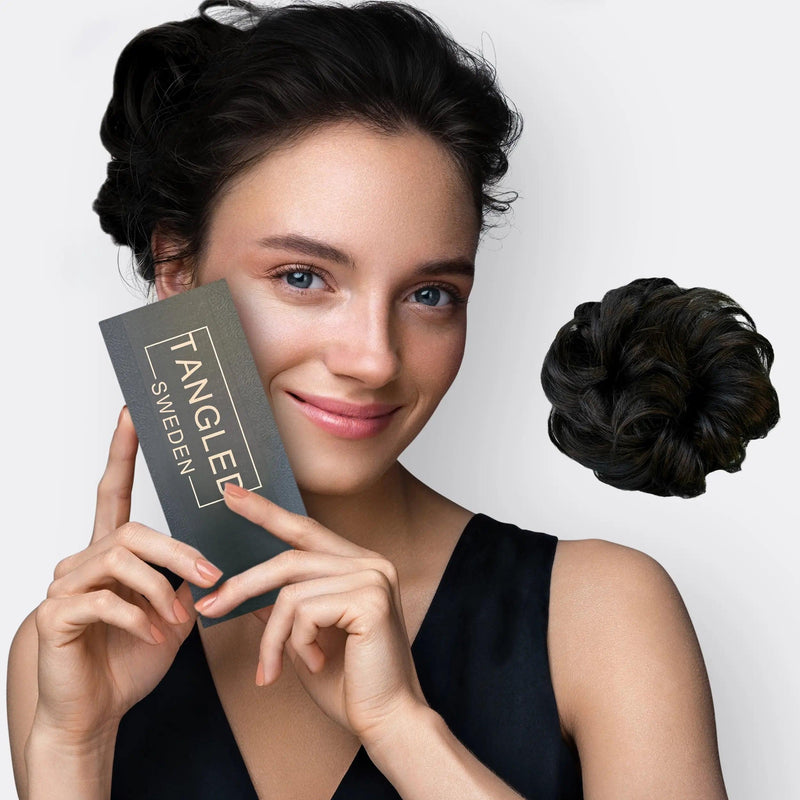 Messy Bun Hair Scrunchie with Synthetic Fibres and Elastic Attachment