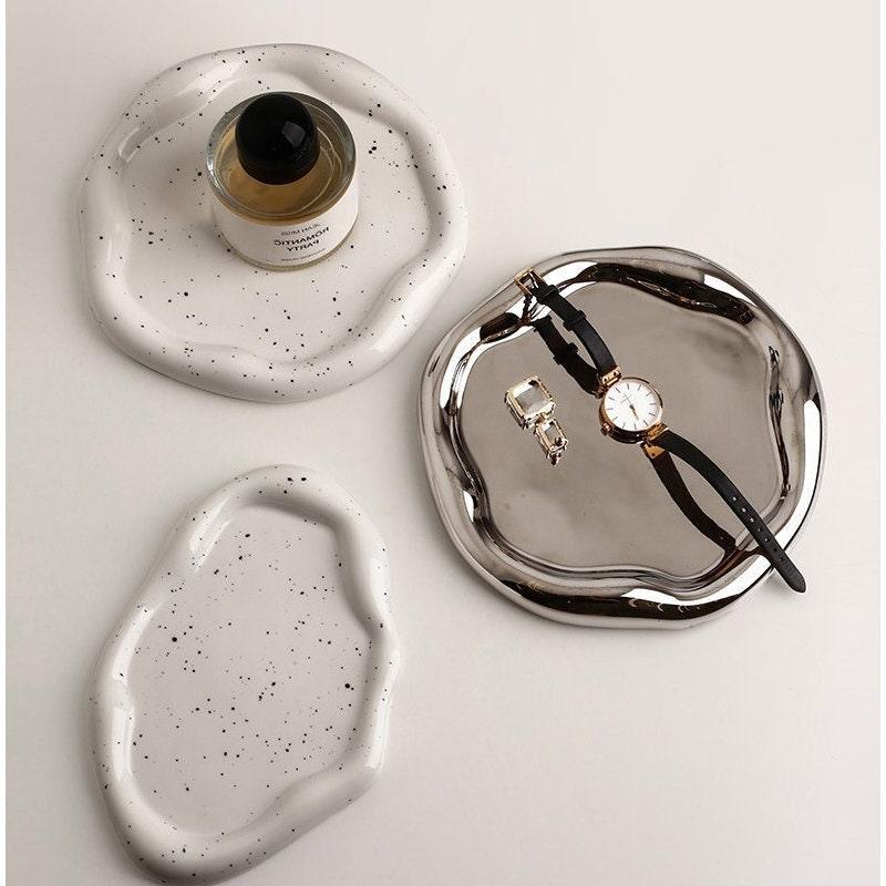 Organic Ceramic Trinket Dish with Glossy Finish