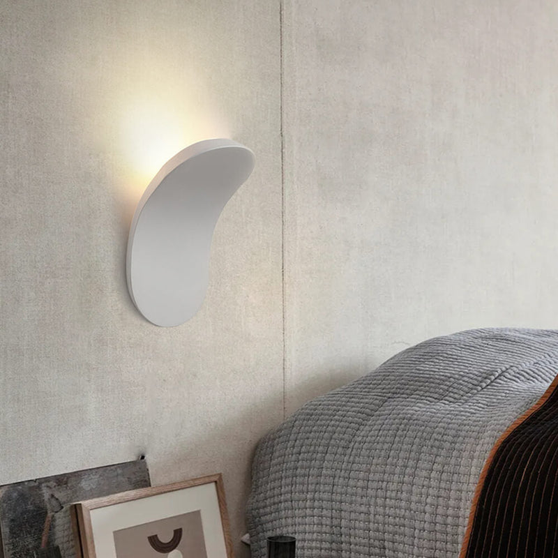 Modern Curved LED Wall Sconce with Soft Ambient Light