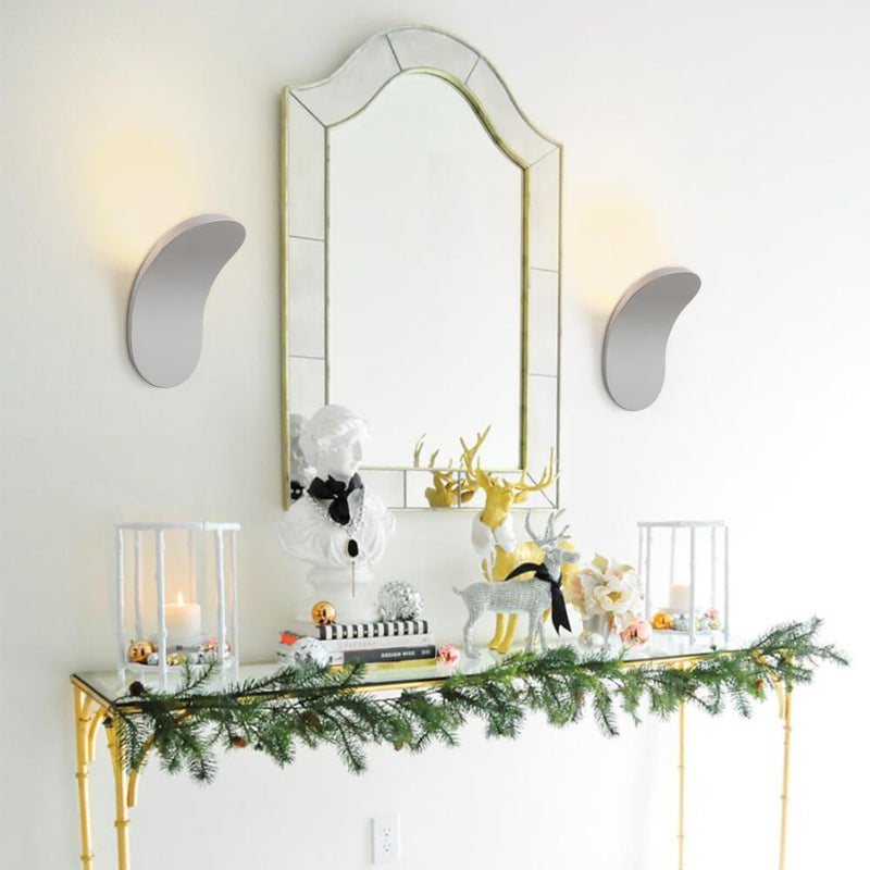 Modern Curved LED Wall Sconce with Soft Ambient Light