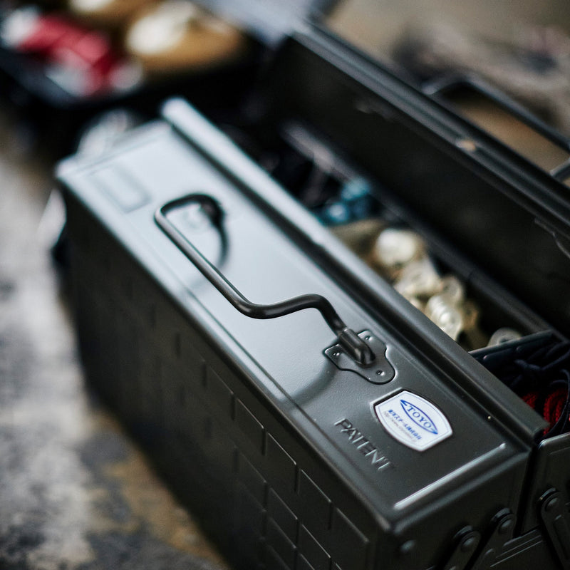Steel Toolbox ST-350 – Compact Multi-Compartment Case