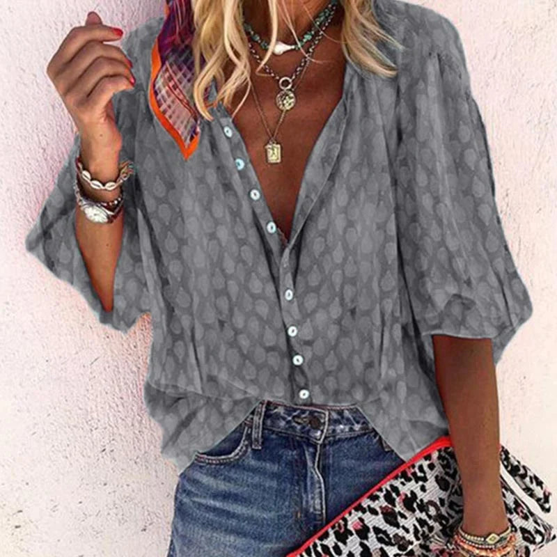 Ladies' Airy Summer Blouse with Loose Fit for Comfort and Elegant Style