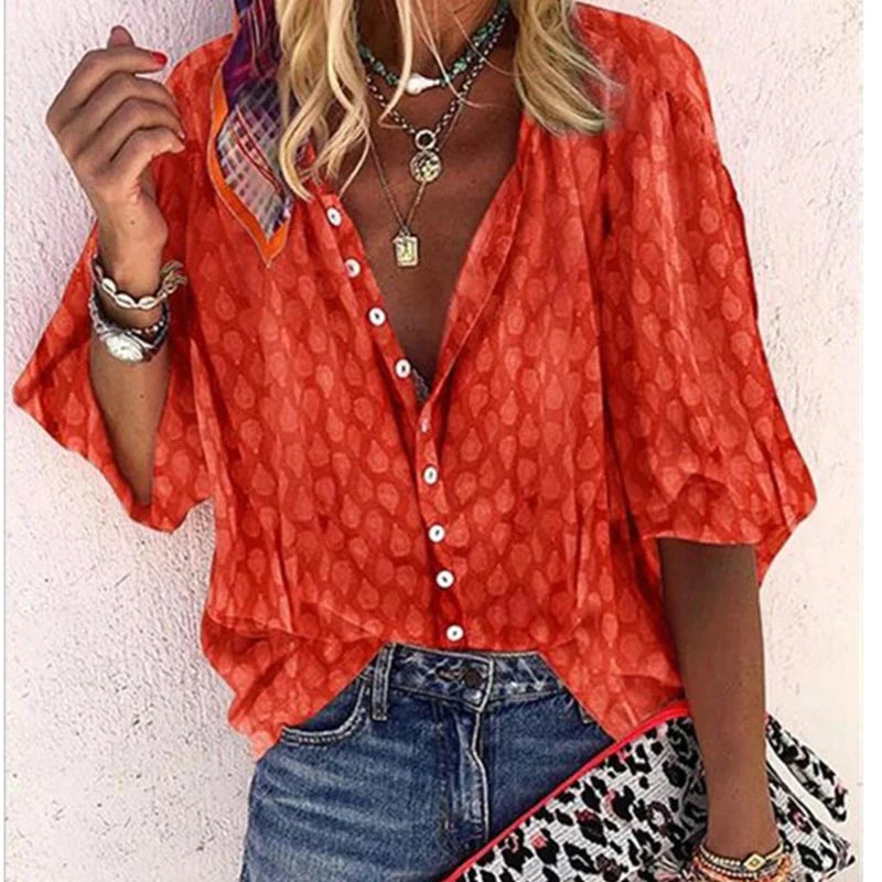 Ladies' Airy Summer Blouse with Loose Fit for Comfort and Elegant Style